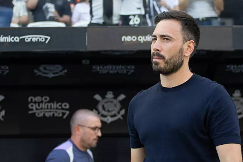 رسمياً.. بوتافوجو يعلن رحيل نجل أنشيلوتي عن تدريب الفريق